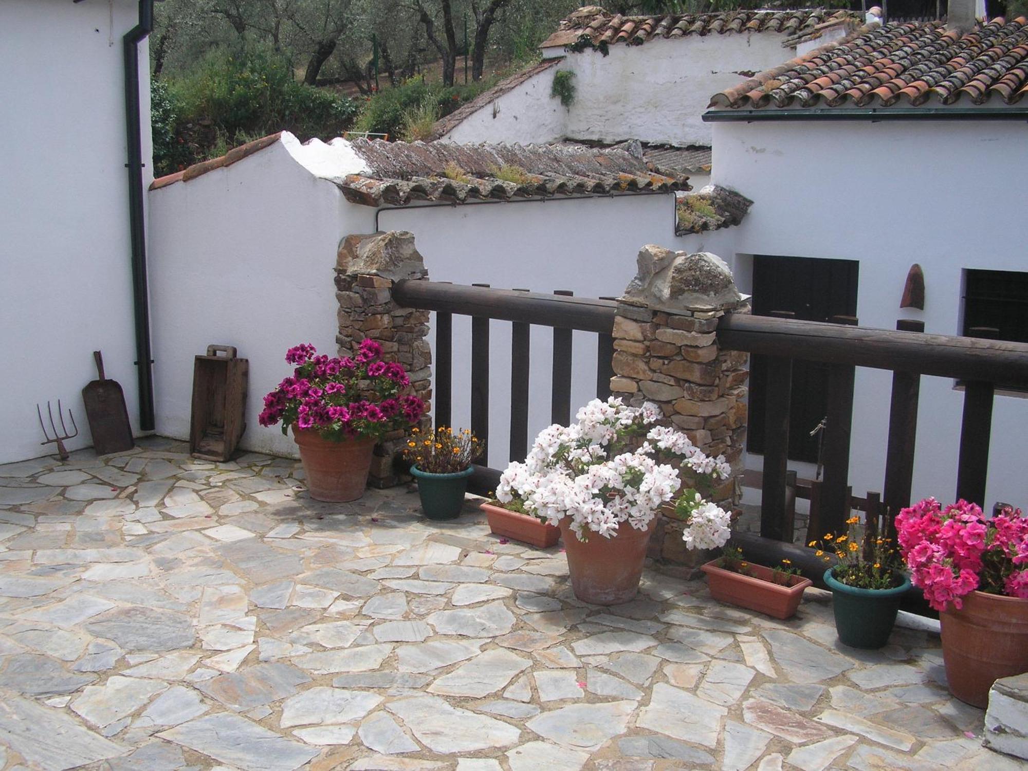 Casa Rural Y Restaurante Casa Adriano Casa de hóspedes Alanís Exterior foto