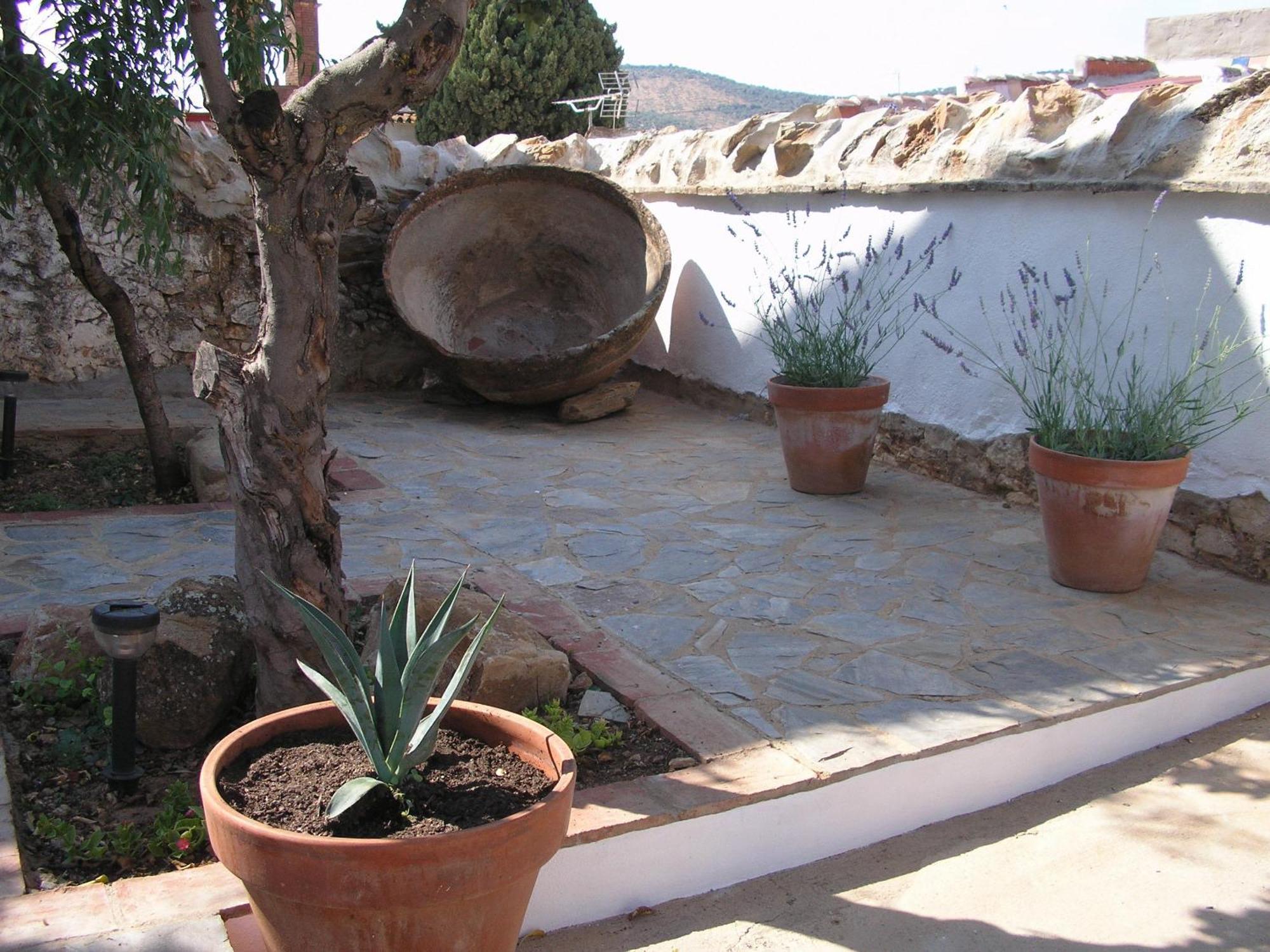 Casa Rural Y Restaurante Casa Adriano Casa de hóspedes Alanís Exterior foto